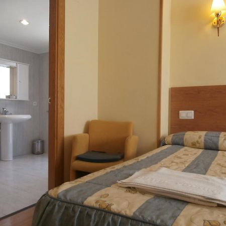 Hostal El Volante Estella Luaran gambar