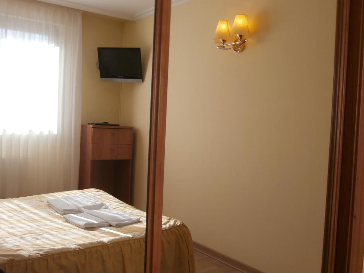 Hostal El Volante Estella Luaran gambar