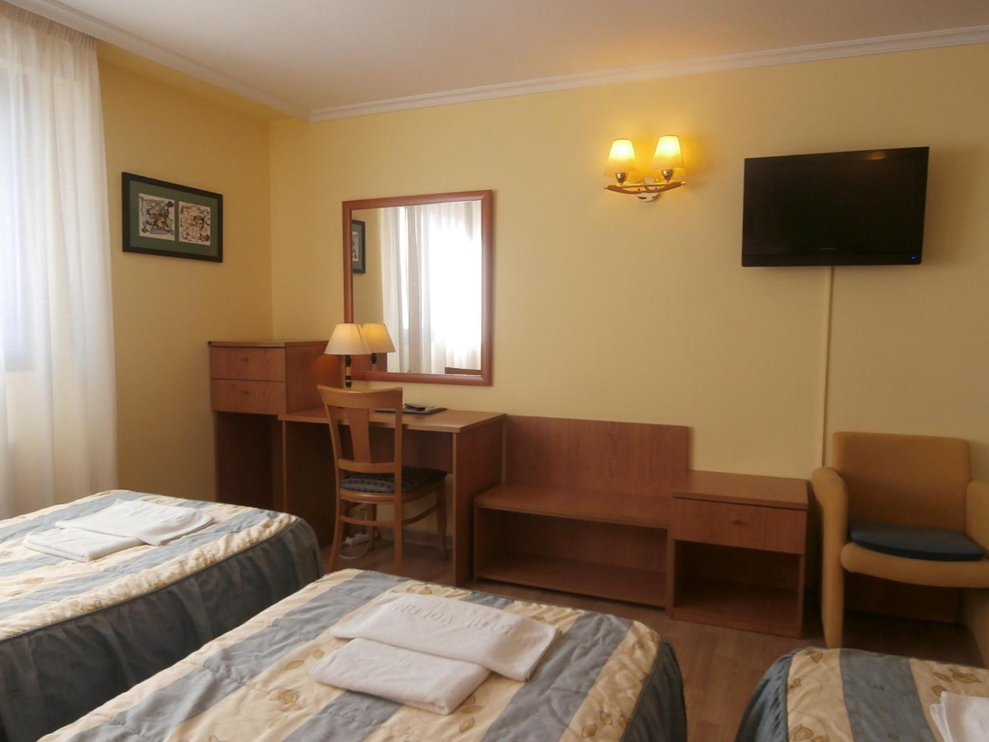 Hostal El Volante Estella Luaran gambar