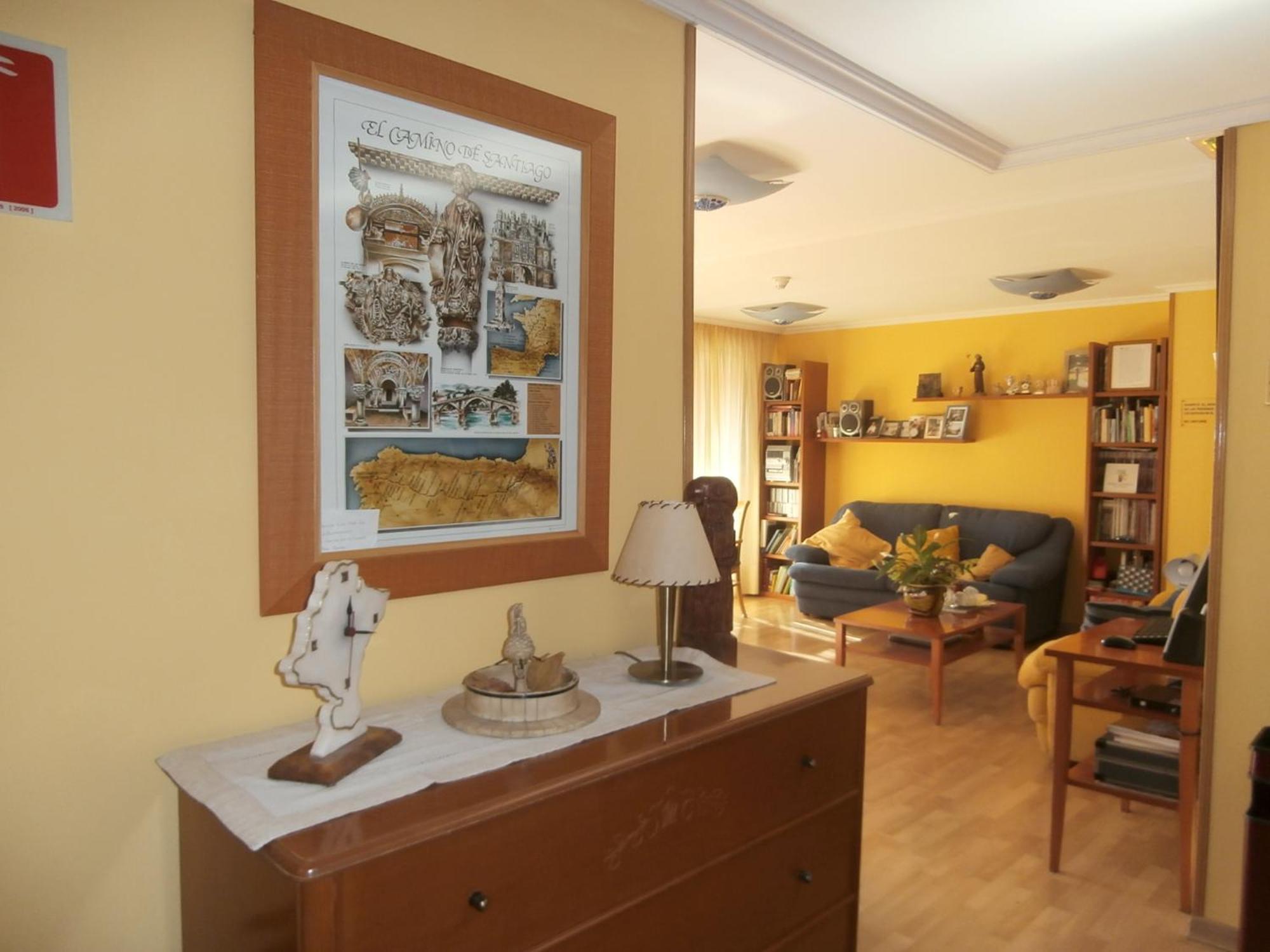 Hostal El Volante Estella Luaran gambar