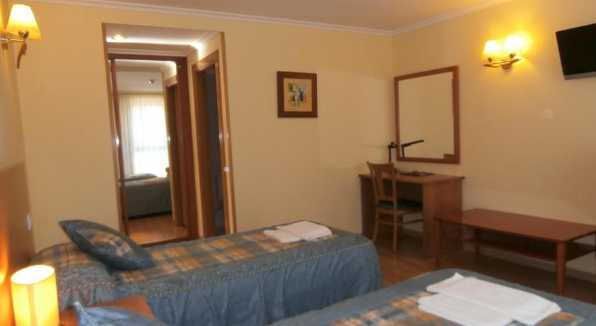 Hostal El Volante Estella Luaran gambar