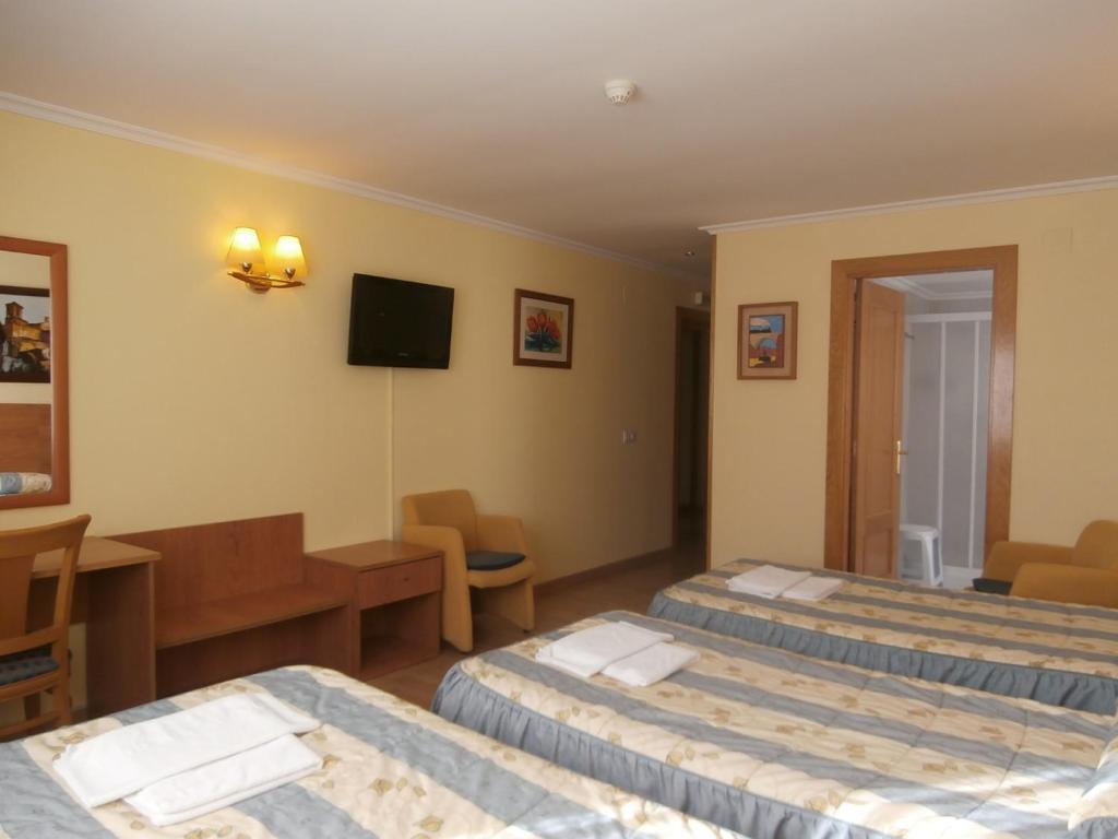 Hostal El Volante Estella Luaran gambar